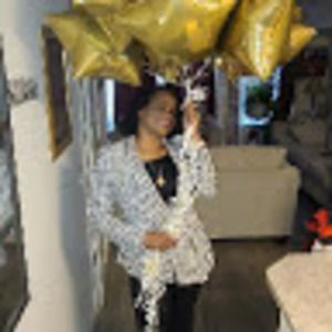 Meet your Posher, Corliss